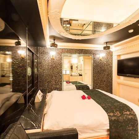 Hotel W-Aramis -W Group Hotels And Resorts- (Adults Only) Tokio Buitenkant foto